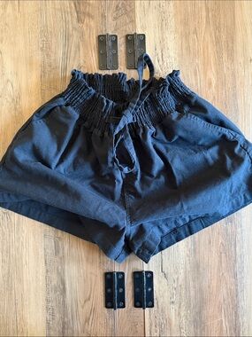 Comfort Drawstring High-Waist Black Women's Shorts
